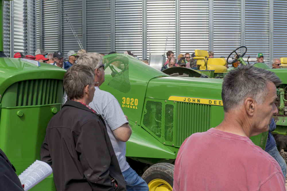 Rob Plendl John Deere 3020 diesel orchard tractor
