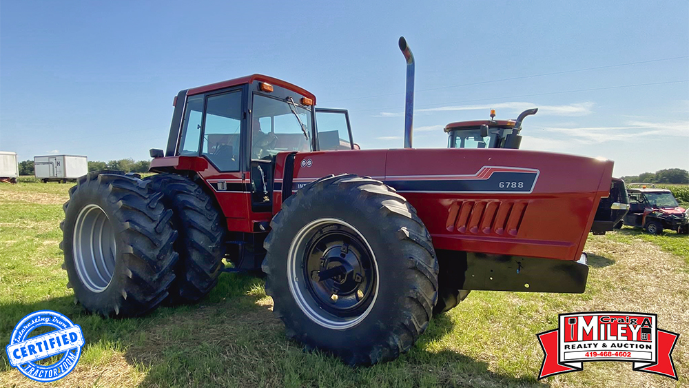 IH 2+2 6788 at an Ohio retirement auction