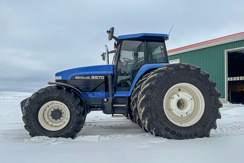 New Holland 8970 MFWD